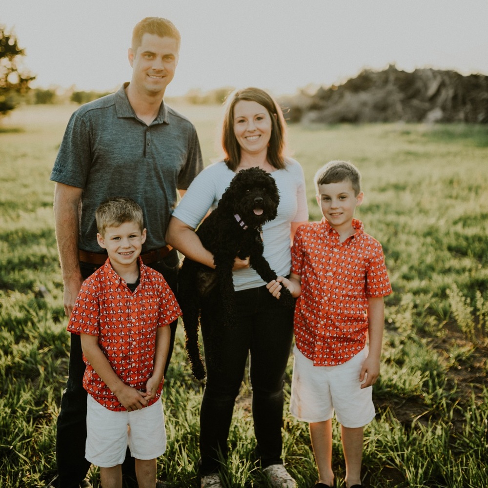 Meet your Posher, Holly